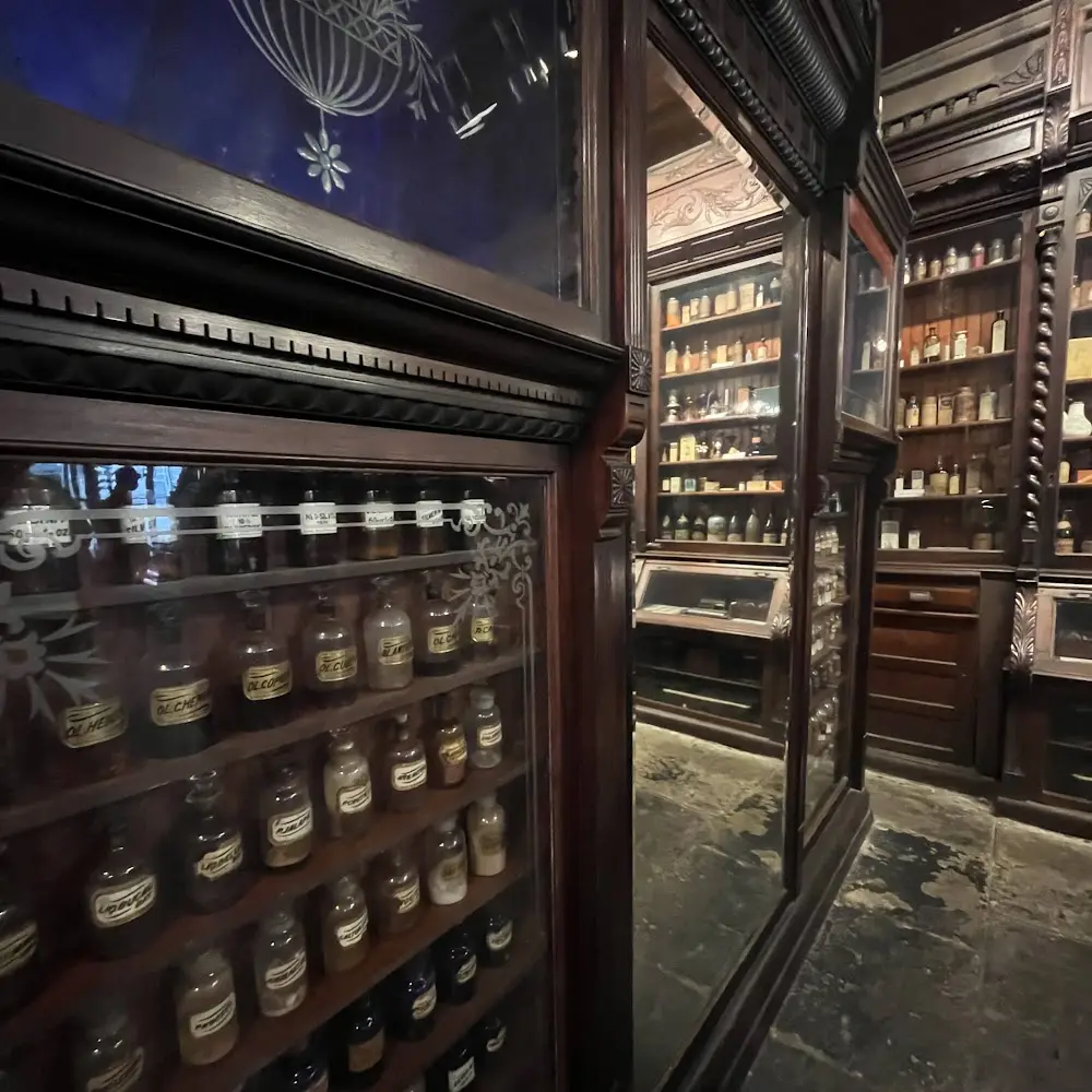 The Pharmacy Museum tour in New Orleans 