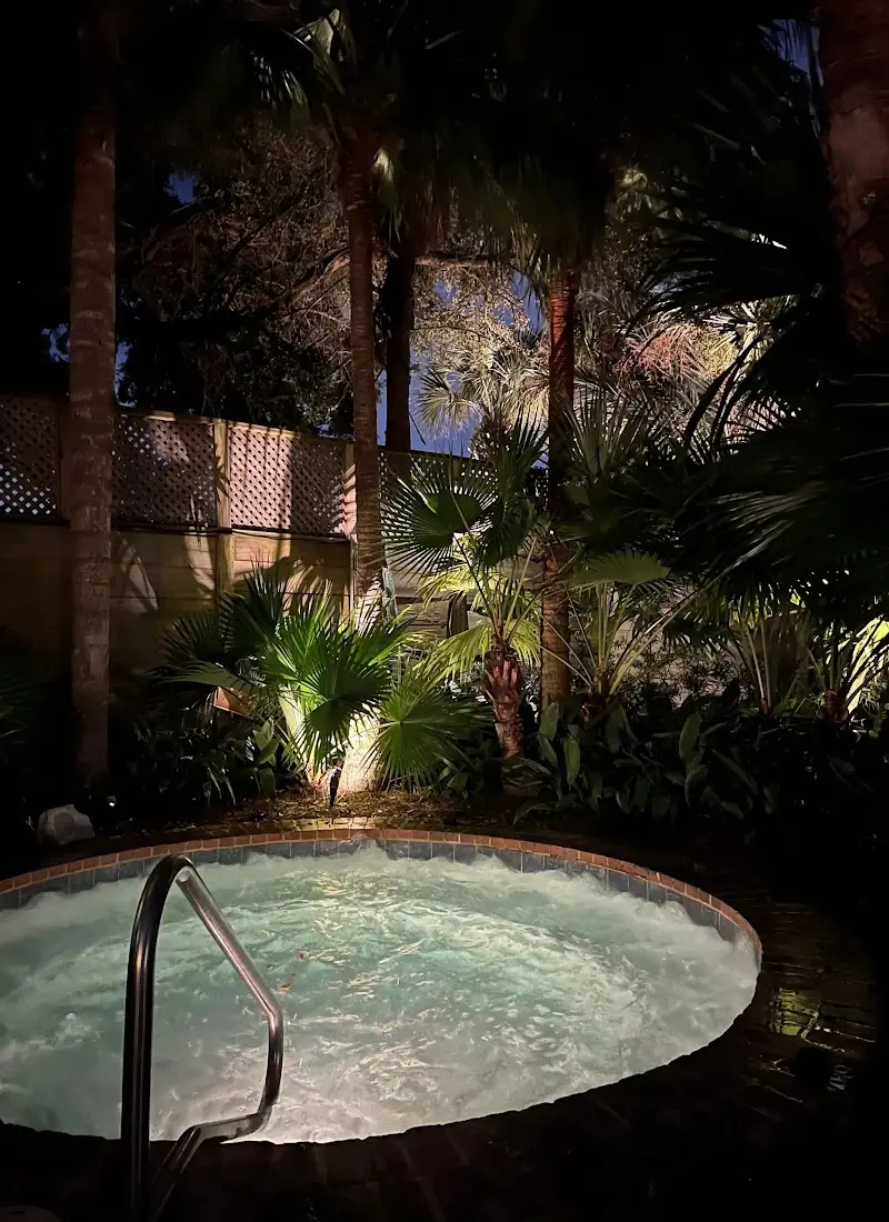 The tropical jacuzzi at The Country Club New Orleans