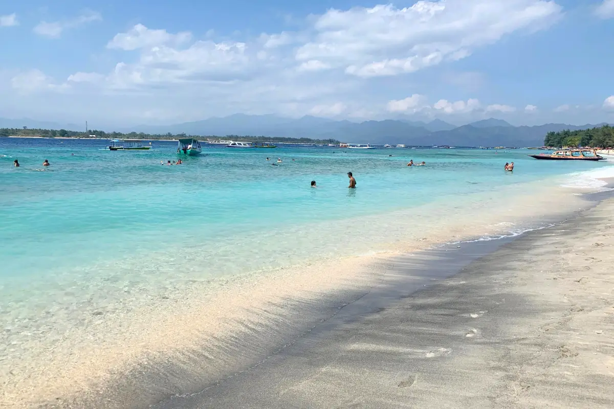 Beach at Gili Trawangan, to show that it is a great beach for swimming in Bali