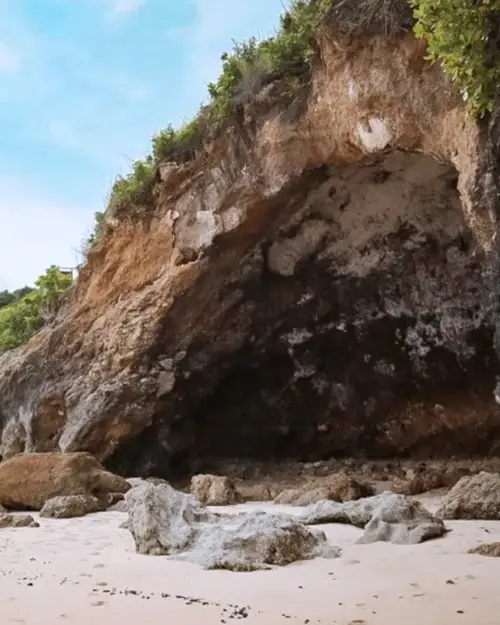 The cave at Gunung Payung beach