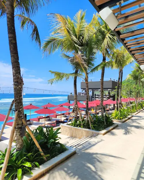 White Rock Beach Club, which is a massive beach club on Melasti Beach Uluwatu Bali, to show how this popular Uluwatu Beach is being built up