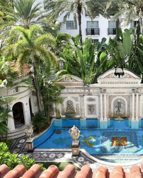 Beautiful historic Versace mansion restaurant that overlooks the pool, which is one of the attractions which makes Miami Beach one of the best beach towns in FL